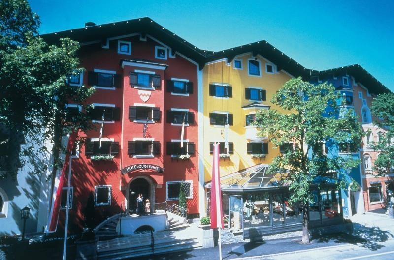 Hotel Zur Tenne Kitzbuhel Bagian luar foto