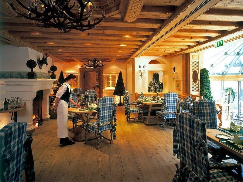 Hotel Zur Tenne Kitzbuhel Bagian luar foto